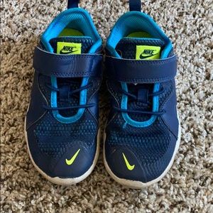 Nike sneakers in GUC